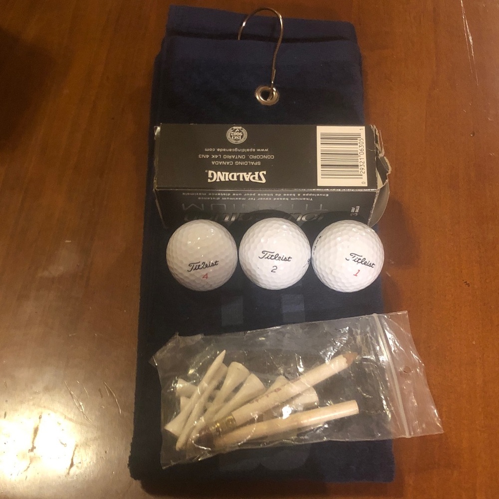 Titleist White Golf Balls with Navy Fortinet Towel and Tees